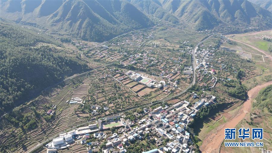 （坐著高鐵看中國&middot;圖文互動）（4）走成昆，感受闖過禁區(qū)的光影記錄