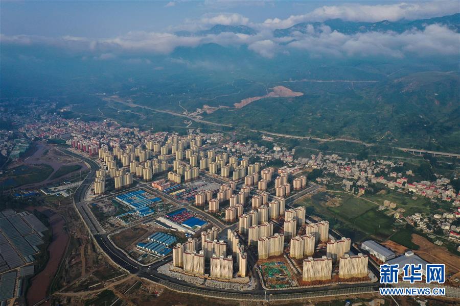 (新華全媒頭條·圖文互動(dòng))(3)決戰(zhàn)決勝奪取脫貧攻堅(jiān)戰(zhàn)全面勝利——寫在第7個(gè)國(guó)家扶貧日之際