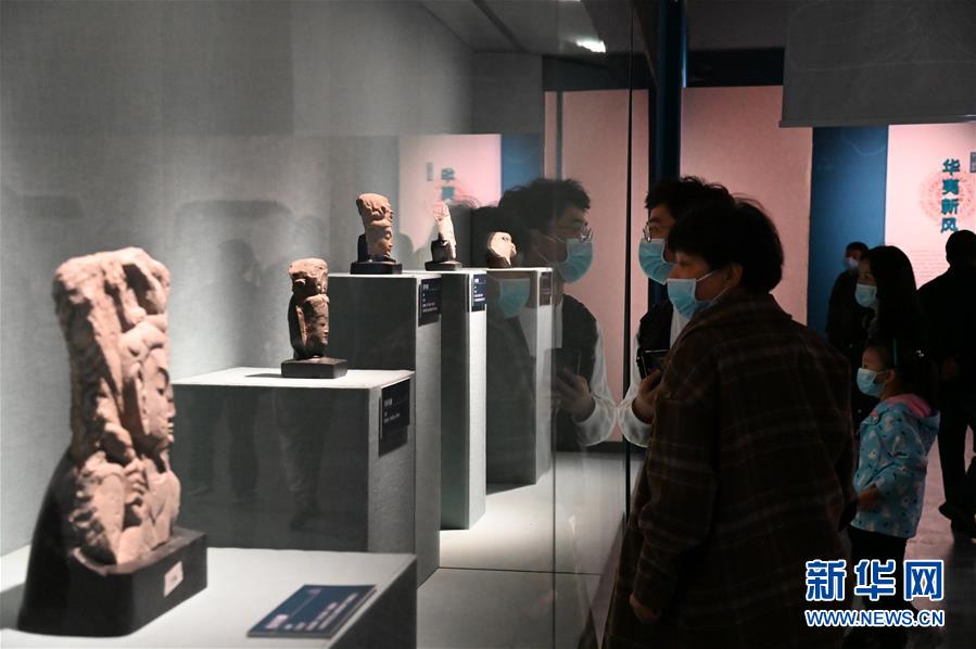 (圖文互動(dòng))(3)中國(guó)三大石窟在河南洛陽(yáng)首次聯(lián)袂開展