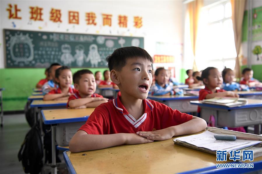 （新華全媒頭條&middot;百萬(wàn)大移民&middot;圖文互動(dòng)）（5）從大山深處到大河之畔&mdash;&mdash;寧夏持續(xù)移民百萬(wàn)&ldquo;拔窮根&rdquo;啟示