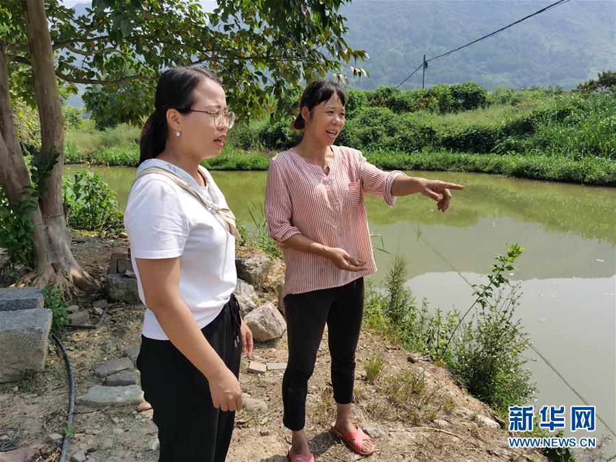 (決戰(zhàn)決勝脫貧攻堅(jiān)·圖文互動(dòng))(2)“90后”駐村第一書記李秀媛:因戶施策才能“不落一人”