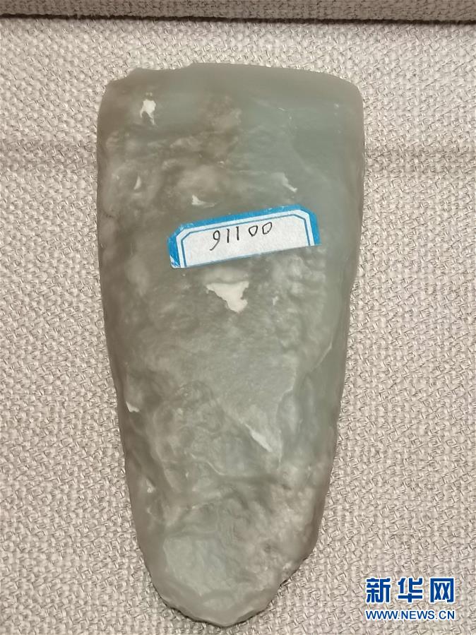 （文化視點&middot;聽文物講故事&middot;圖文互動）（2）豪橫！古人扛著玉斧在羅布泊打獵