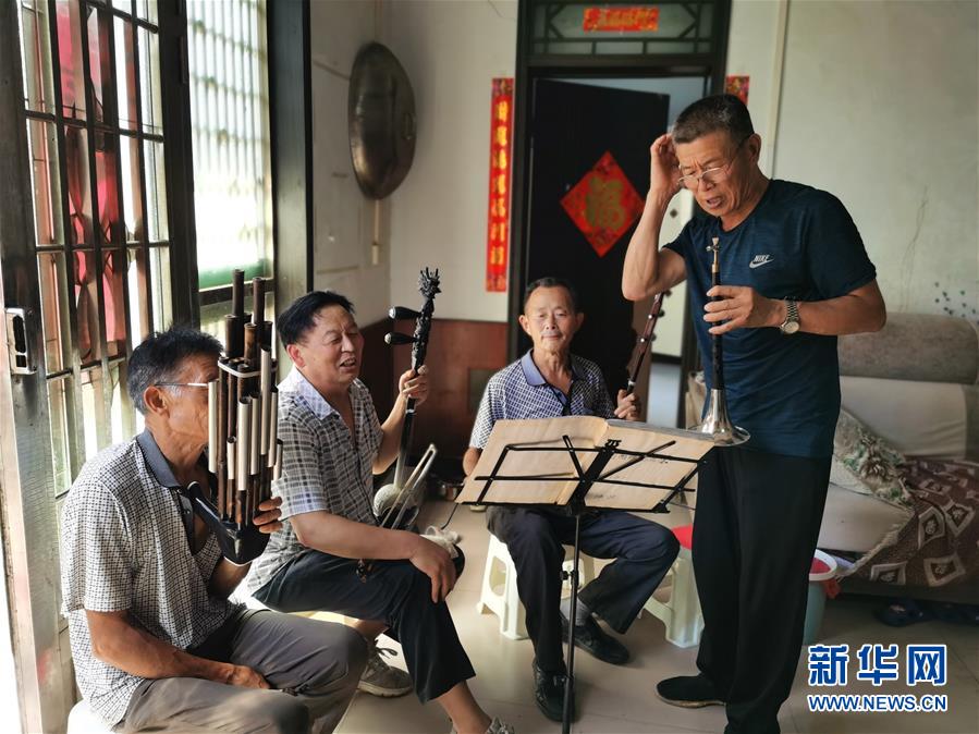 （來自一線的調(diào)查報(bào)告&middot;圖文互動(dòng)）（2）從送文化、種文化到創(chuàng)文化&mdash;&mdash;解碼鄉(xiāng)村文化振興的河南探索