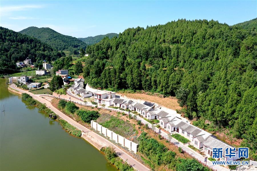 （決戰(zhàn)決勝脫貧攻堅(jiān)&middot;圖文互動(dòng)）（1）&ldquo;堵槍眼&rdquo;的脫貧戰(zhàn)怎么打？&mdash;&mdash;繼光村見(jiàn)聞