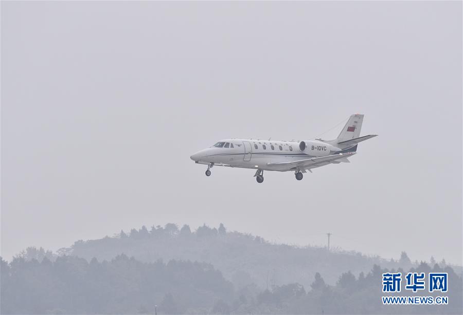 （經(jīng)濟(jì)）（5）成都天府國際機(jī)場開始校飛