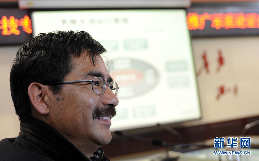 (新華全媒頭條·圖文互動(dòng))(7)愿做高原一粒種 化作金穗撒人間——追記我國青稞研究專家尼瑪扎西