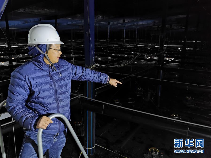 （青春的夢想 青春的奮斗&middot;圖文互動）（2）年輕，就要無悔擔(dān)當(dāng)&mdash;&mdash;青春在奉獻中閃光