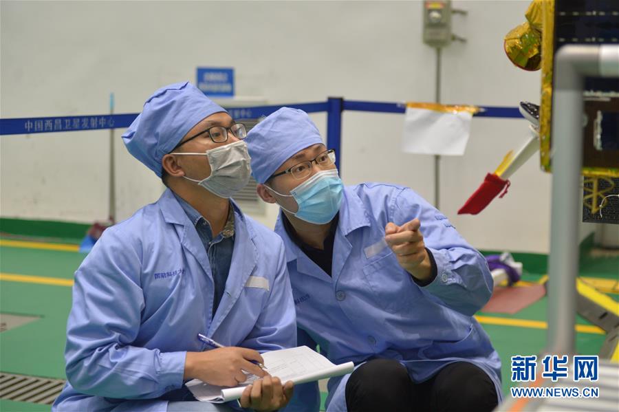 (在習(xí)近平強(qiáng)軍思想指引下·我們?cè)趹?zhàn)位報(bào)告·圖文互動(dòng))(3)向著未來(lái)戰(zhàn)場(chǎng)沖鋒——國(guó)防科技大學(xué)科研創(chuàng)新記事