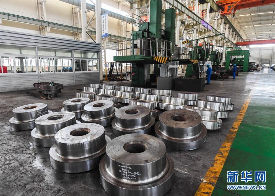 （新華全媒頭條&middot;兩會(huì)特別報(bào)道&middot;圖文互動(dòng)）（4）齊心協(xié)力 砥礪奮進(jìn)&mdash;&mdash;2020年全國(guó)兩會(huì)凝聚起決戰(zhàn)決勝的強(qiáng)大力量