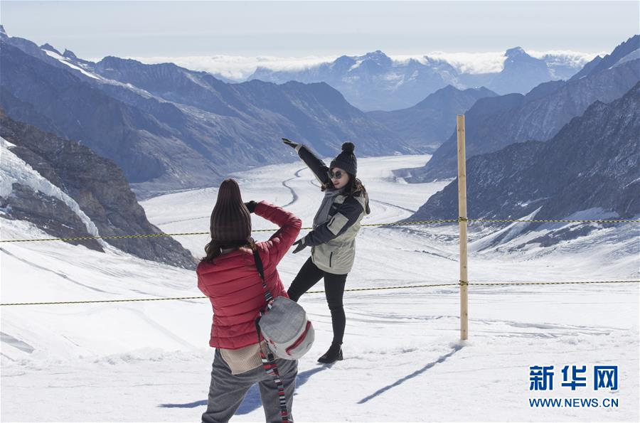 （&ldquo;中國(guó)面貌&rdquo;系列述評(píng)&middot;圖文互動(dòng)）（4）開放中國(guó)&mdash;&mdash;70年中國(guó)面貌變遷述評(píng)之九
