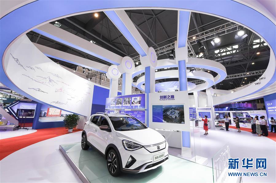 (在習(xí)近平新時(shí)代中國(guó)特色社會(huì)主義思想指引下——新時(shí)代新作為新篇章·習(xí)近平總書記關(guān)切事·圖文互動(dòng))(12)“皖”美創(chuàng)新不簡(jiǎn)單——來(lái)自江淮大地的創(chuàng)新故事