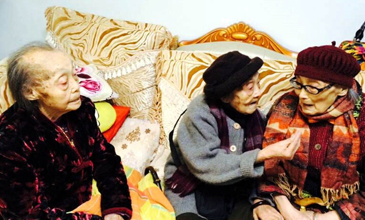 102歲婆婆追憶90歲妹妹：&ldquo;年紀輕輕&rdquo;就走了