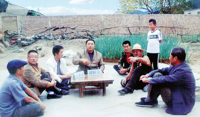 調(diào)解&ldquo;家長里短，雞毛蒜皮&rdquo;的小事情是李培斌從事的大事業(yè)