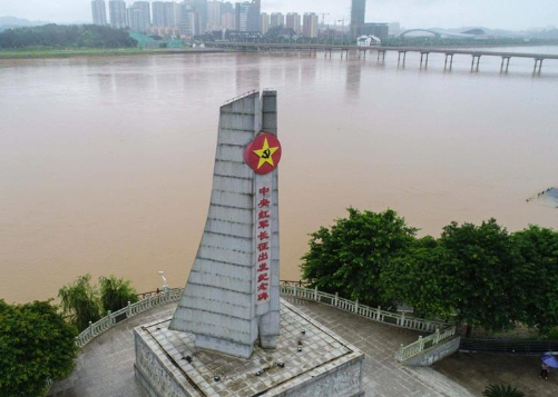 從西柏坡到于都，讀懂&ldquo;初心&rdquo;之重