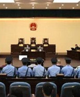 河南掃黑除惡大案開庭 8名公職人員如何為黑惡勢力&ldquo;撐傘&rdquo;？