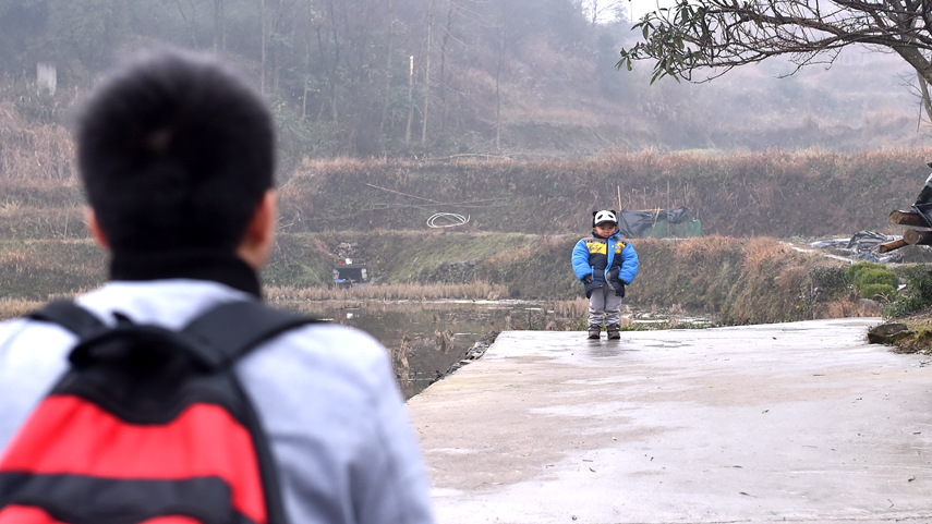 關(guān)于家，那些經(jīng)典春運照片背后的催淚故事