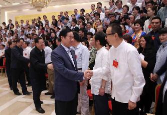 劉奇葆與文化名家暨&ldquo;四個(gè)一批&rdquo;人才座談