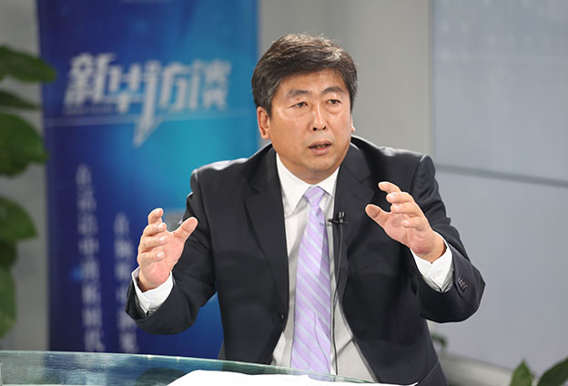 最根本的就是錢從哪里來(lái)、人往哪里去。