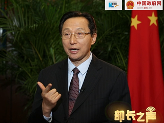 輪作休耕本質(zhì)上是讓耕地休養(yǎng)生息，更重要的是有利于提高糧食產(chǎn)能。