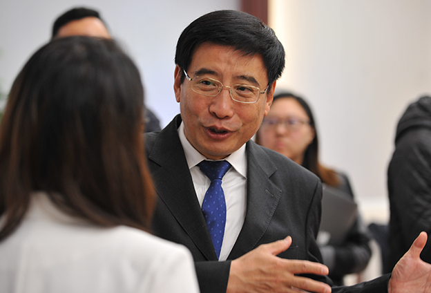 進一步打破電信、軍工領域民營企業(yè)準入障礙