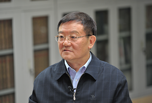 座談會召開既有&ldquo;里程碑&rdquo;的歷史意義，也有&ldquo;指南針&rdquo;的現(xiàn)實(shí)意義