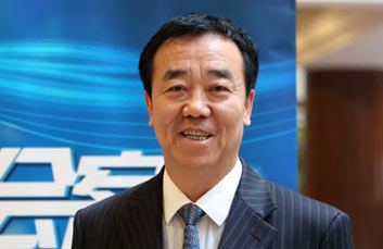 白尚成：把銀川打造成國(guó)家向西開(kāi)放&ldquo;橋頭堡&rdquo;