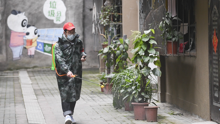 辛識(shí)平：致敬！按下&ldquo;快進(jìn)鍵&rdquo;的平凡英雄