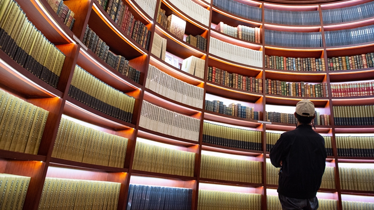 新華社評論員：弘揚核心價值，堅定文化自信