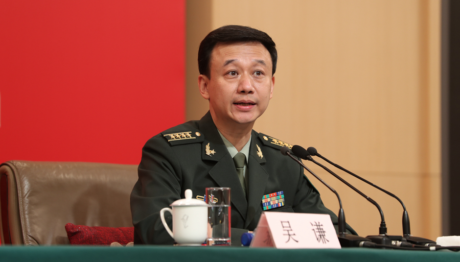國防部新聞局局長、國防部新聞發(fā)言人吳謙大校介紹相關(guān)情況