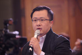 人民日報(bào)、人民網(wǎng)記者提問