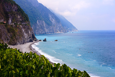 國務(wù)院臺辦、國家發(fā)展改革委等出臺《關(guān)于促進兩岸經(jīng)濟文化交流合作的若干措施》