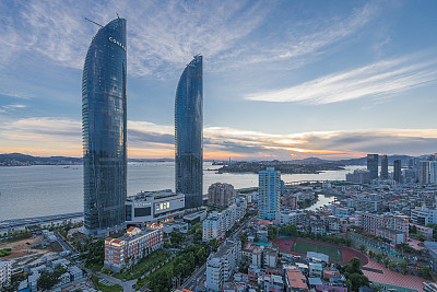 人民日報(bào)評(píng)論員：國家強(qiáng)大、民族復(fù)興、兩岸統(tǒng)一是歷史大勢