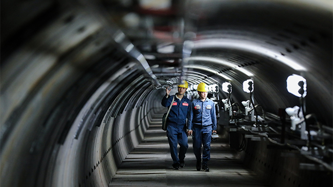 新春走基層丨&ldquo;機器人&rdquo;保供電？這個春節(jié)很有科技范兒！