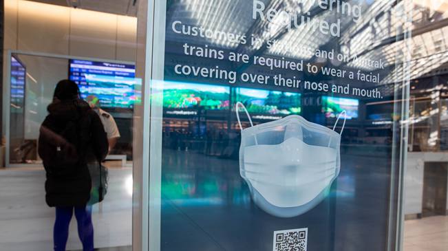 23天增500萬例！ 美國新冠確診病例增速創(chuàng)新高