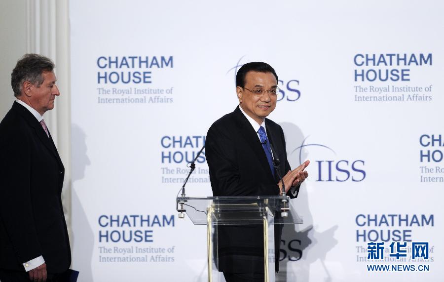 6月18日，國務(wù)院總理李克強在倫敦金融城市長官邸面向英國皇家國際問題研究所和國際戰(zhàn)略研究所兩大智庫發(fā)表題為《共建包容發(fā)展的美好世界》的演講。新華社記者 張鐸 攝