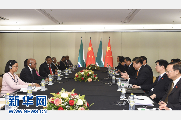 7月14日，國家主席習近平在巴西福塔萊薩會見南非總統(tǒng)祖馬。新華社記者 李學仁 攝