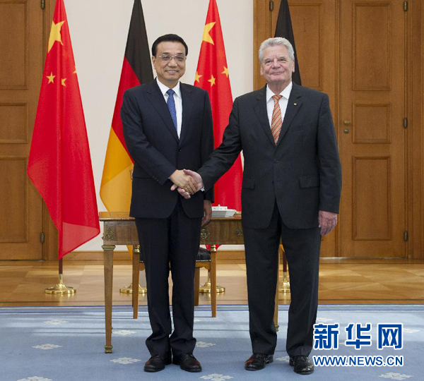 10月10日，國務院總理李克強在柏林會見德國總統(tǒng)高克。 新華社記者 王曄 攝 