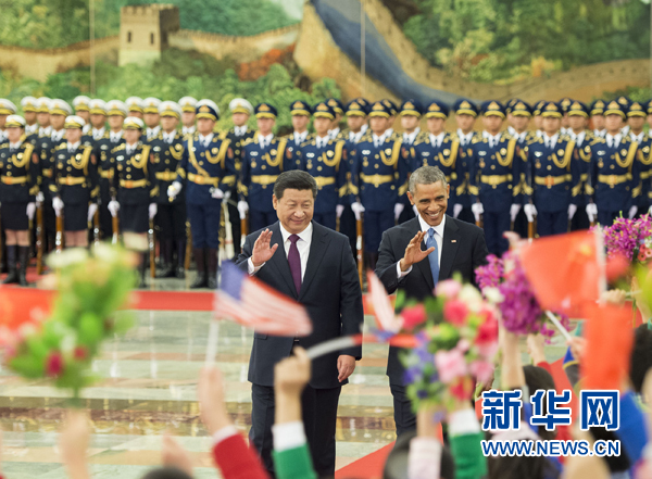 11月12日，國家主席習近平在北京人民大會堂舉行歡迎儀式，歡迎美國總統(tǒng)奧巴馬對中國進行國事訪問。 新華社記者 黃敬文 攝