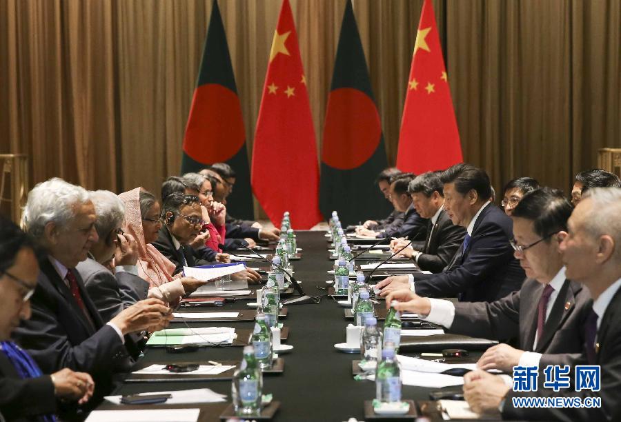 9月26日，國(guó)家主席習(xí)近平在紐約會(huì)見孟加拉國(guó)總理哈西娜。新華社記者蘭紅光攝 