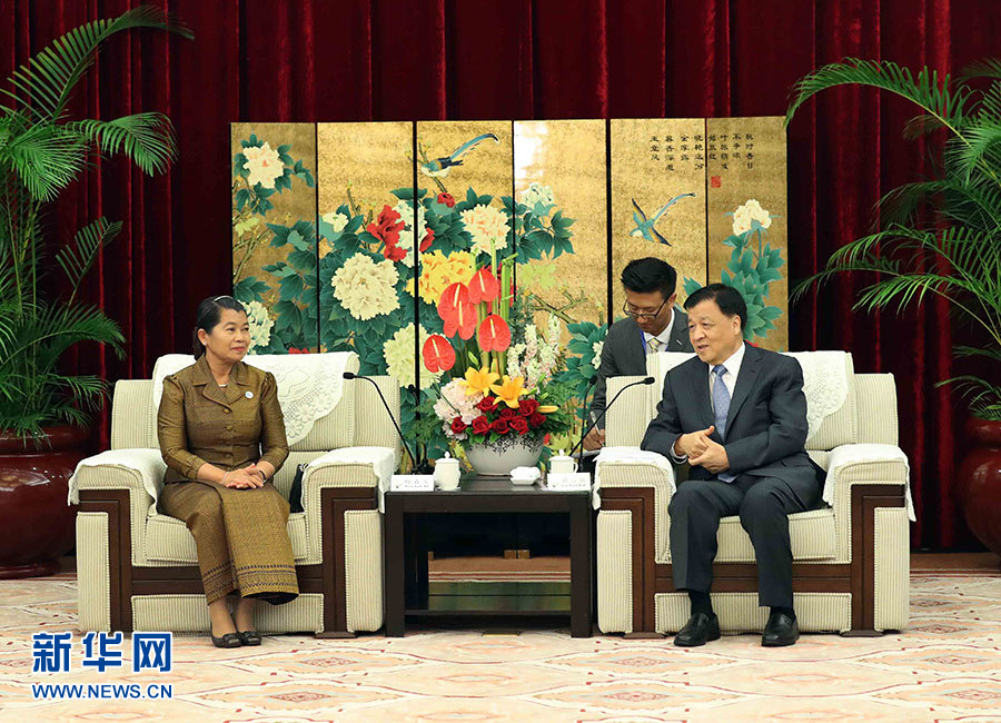 6月11日，中共中央政治局常委、中央書記處書記劉云山在福州會見來華出席金磚國家政黨、智庫和民間社會組織論壇的柬埔寨人民黨中央常委、副首相梅森安。新華社記者劉衛(wèi)兵攝