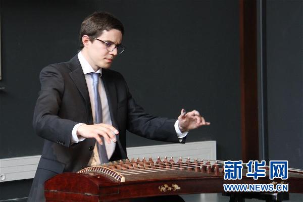 （國際&middot;圖文互動）（2）漢語架起溝通橋&mdash;&mdash;記法國賽區(qū)世界大學生中文比賽