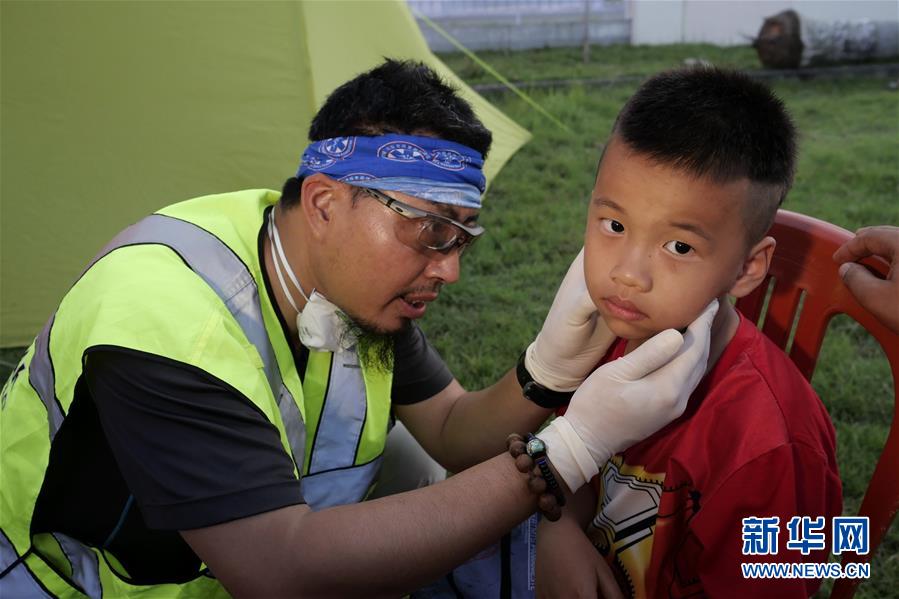 （國際&middot;圖文互動）（1）災難面前，中印尼兩國人民的心更近了&mdash;&mdash;中國積極支援印尼救災紀實