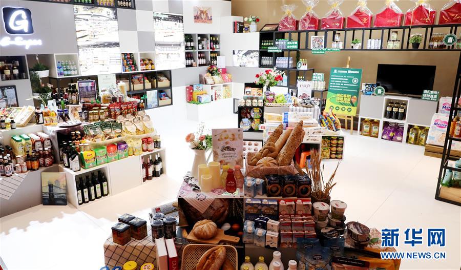 （新華全媒頭條&middot;圖文互動(dòng)）（6）從廣交會(huì)到進(jìn)博會(huì)&mdash;&mdash;中國對外開放再譜新樂章