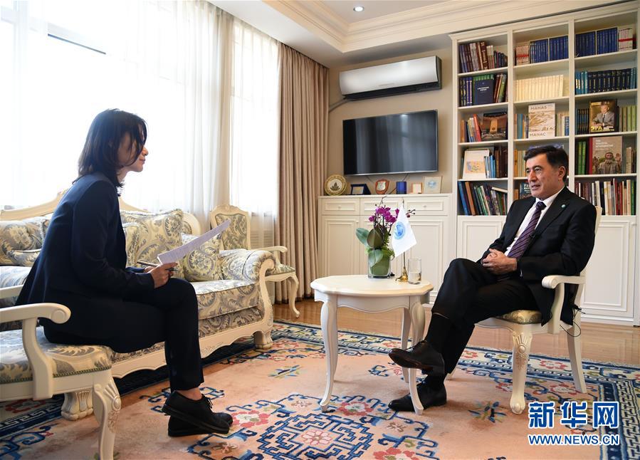 （圖文互動）（3）專訪：上合組織支持構(gòu)建開放型世界經(jīng)濟(jì)&mdash;&mdash;訪上合組織新任秘書長諾羅夫