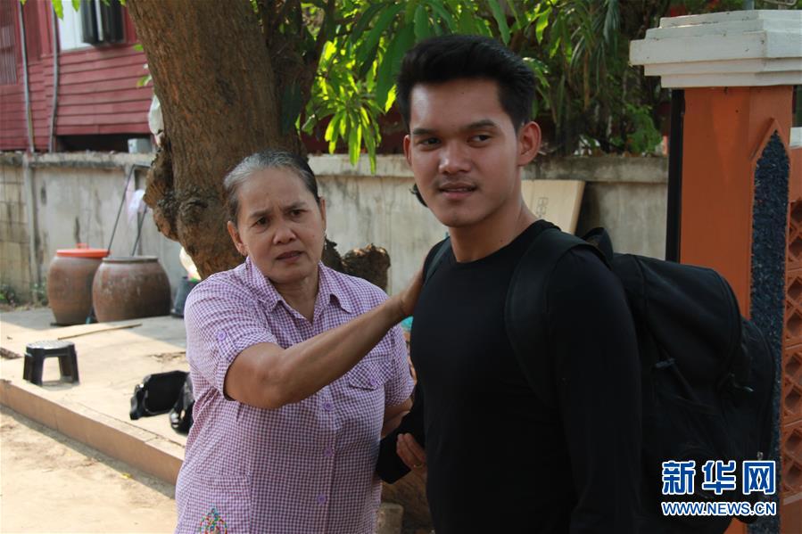 （國(guó)際&middot;&ldquo;一帶一路&rdquo;高峰論壇&middot;圖文互動(dòng)）（3）通訊：泰國(guó)青年阿努帕的火車司機(jī)夢(mèng)