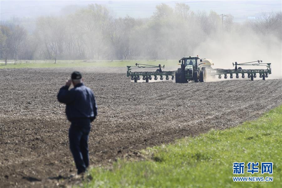 （國際&middot;圖文互動）（2）通訊：貿(mào)易戰(zhàn)凸顯美國農(nóng)業(yè)發(fā)展隱憂