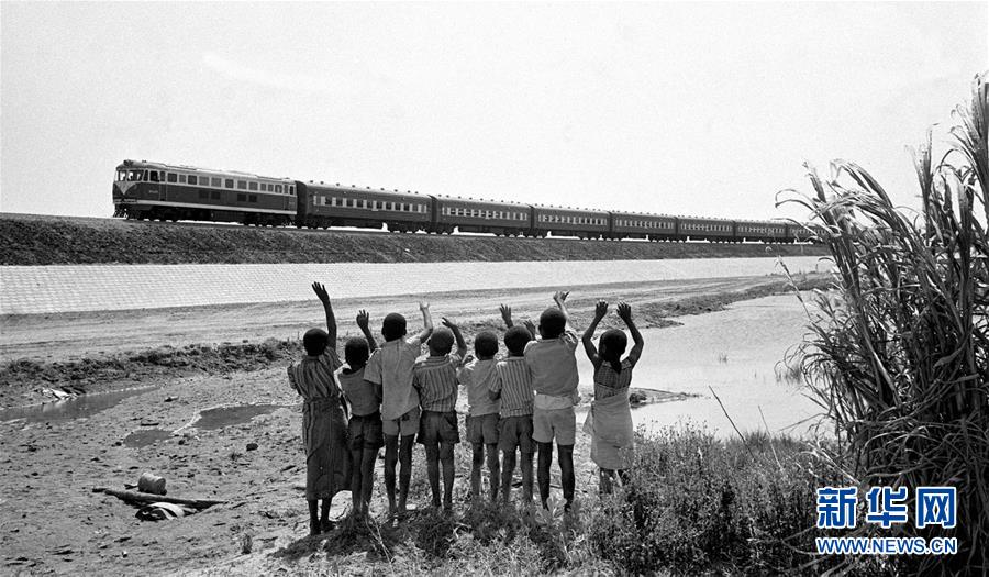 （新華全媒頭條&middot;圖文互動）（7）中國外長連續(xù)30年首訪均赴非洲 中非友好歷久彌堅