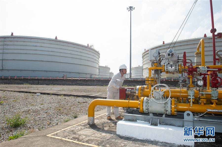 （習(xí)近平出訪配合稿&middot;圖文互動）（2）通訊：為了中緬油氣管道的安全平穩(wěn)運(yùn)行