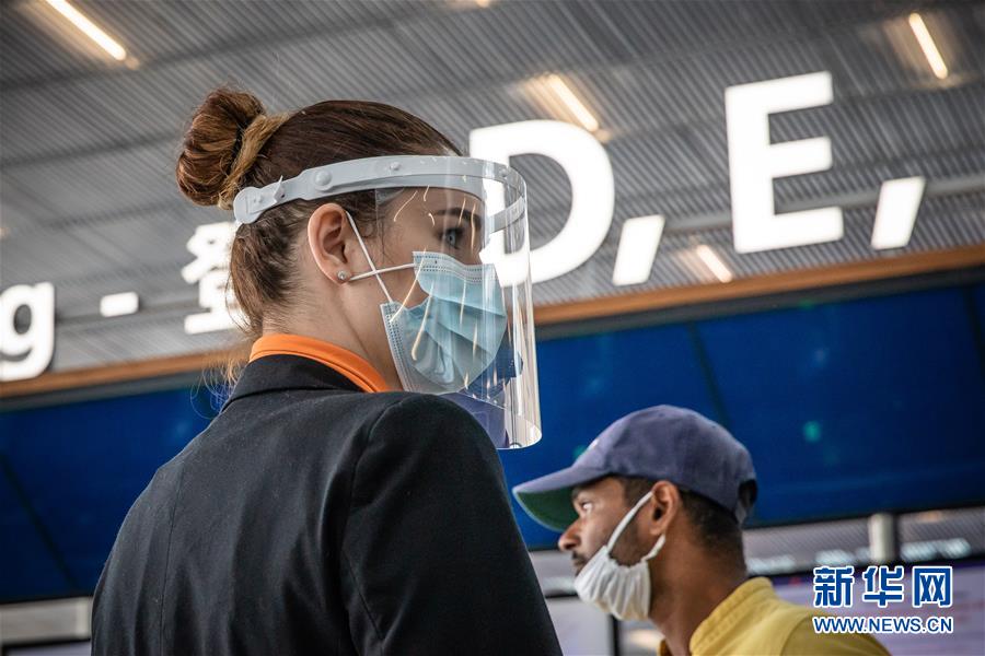 (國(guó)際疫情)(5)法國(guó)重新開放巴黎奧利機(jī)場(chǎng)