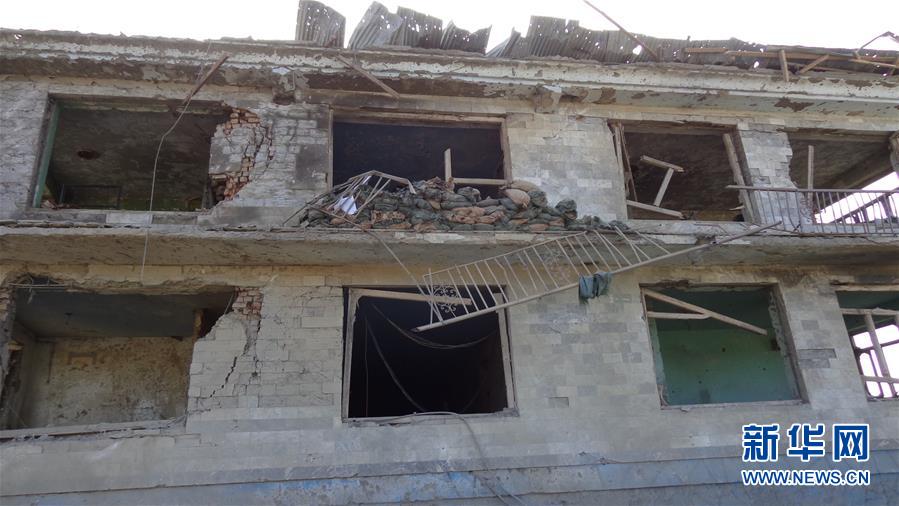 (國(guó)際)(3)阿富汗警察營(yíng)地遇襲